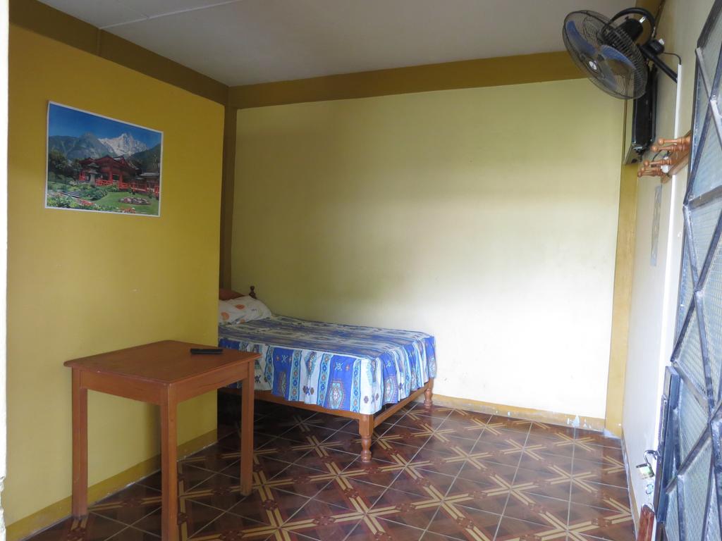 Tambopata Hostel Bambu Puerto Maldonado Phòng bức ảnh