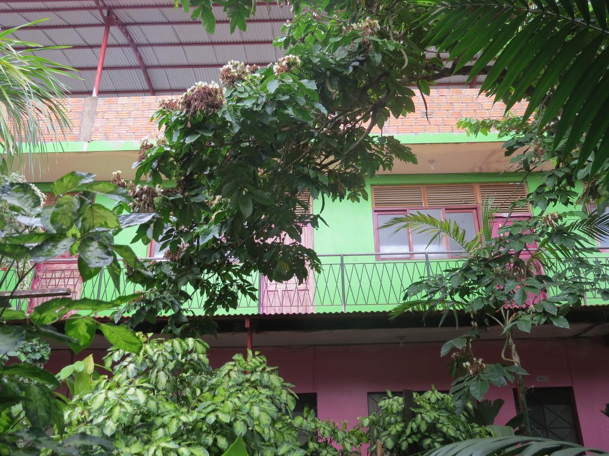 Tambopata Hostel Bambu Puerto Maldonado Ngoại thất bức ảnh
