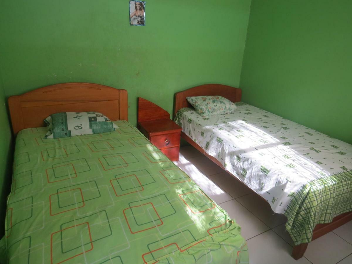 Tambopata Hostel Bambu Puerto Maldonado Ngoại thất bức ảnh
