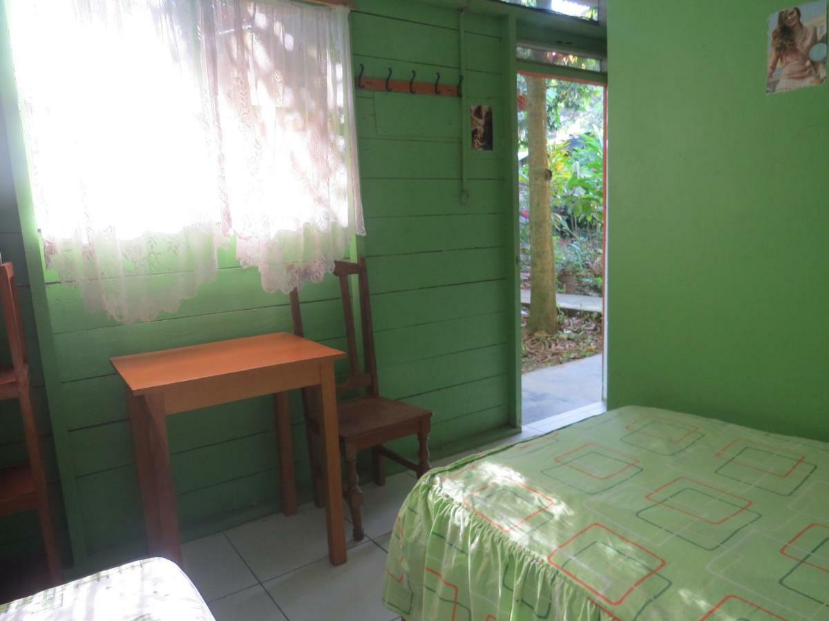 Tambopata Hostel Bambu Puerto Maldonado Ngoại thất bức ảnh