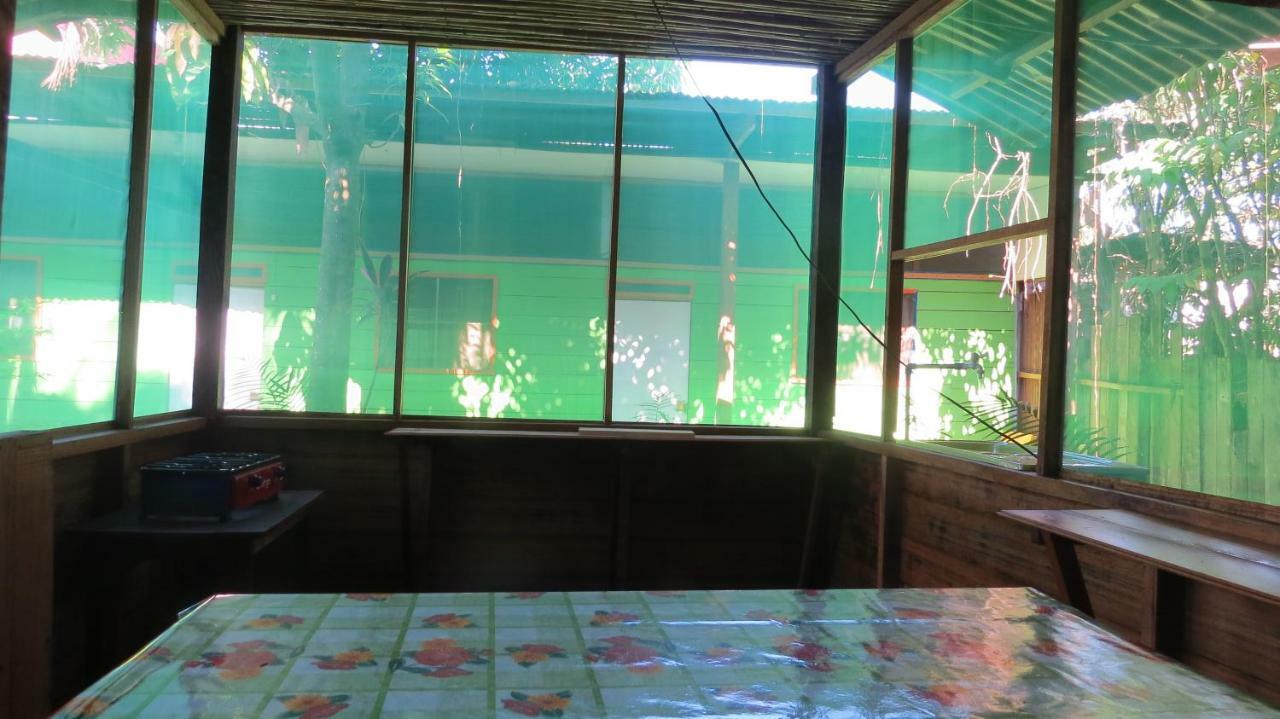Tambopata Hostel Bambu Puerto Maldonado Ngoại thất bức ảnh